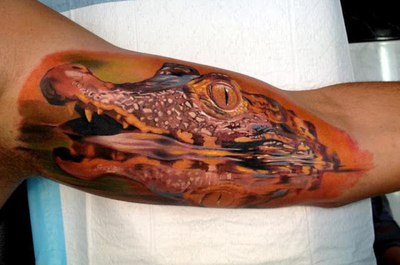 Татуировка крокодил