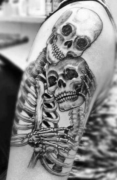 Татуировка скелет