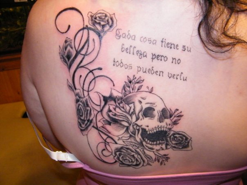 «Долго, дорого, больно»: девушки Читы рассказали о своих татуировках