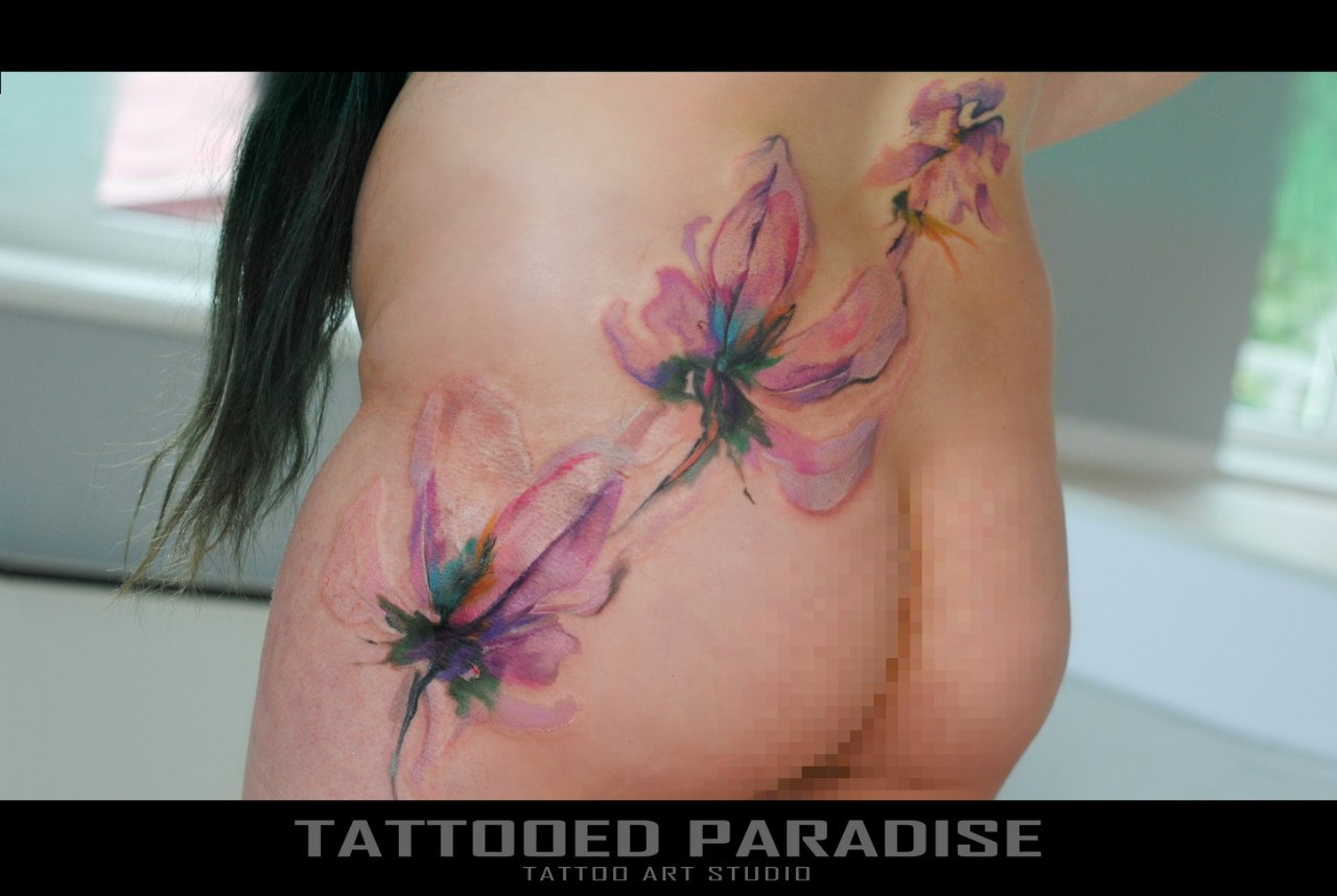 Wirken watercolor tattoo erotisch auf männer