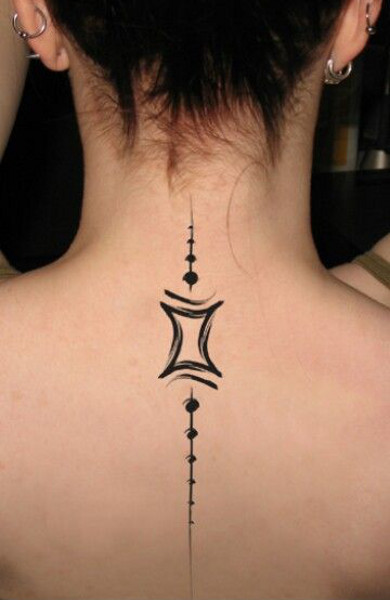 Татуировка знак зодиака Близнецы