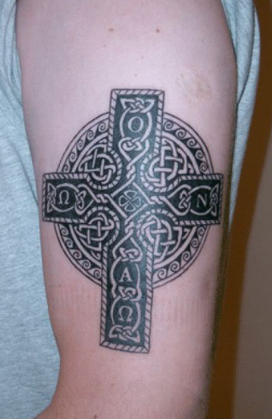 Татуировка кельтский крест
