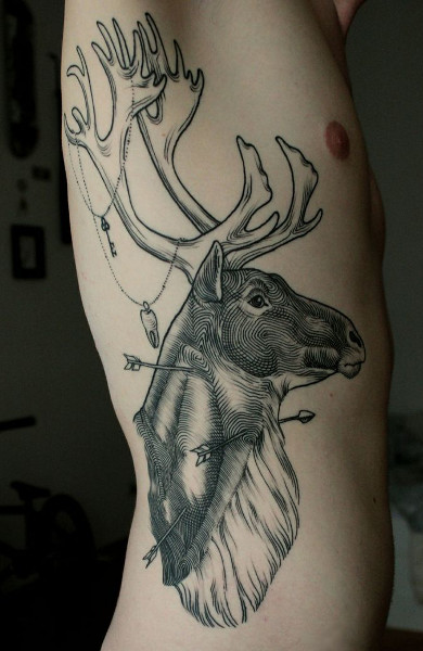 Эскиз татуировка рога