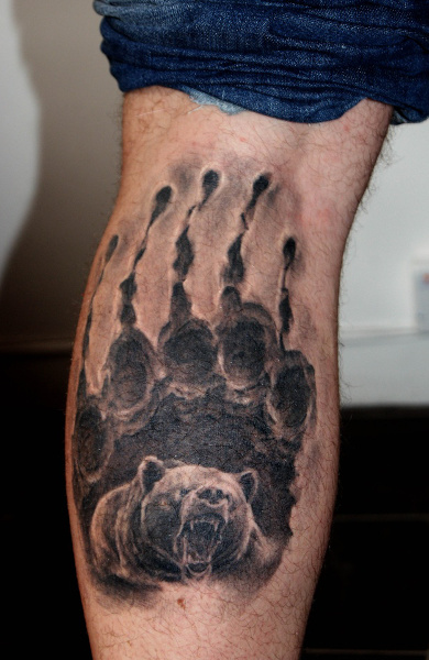 Татуировка лапа медведя