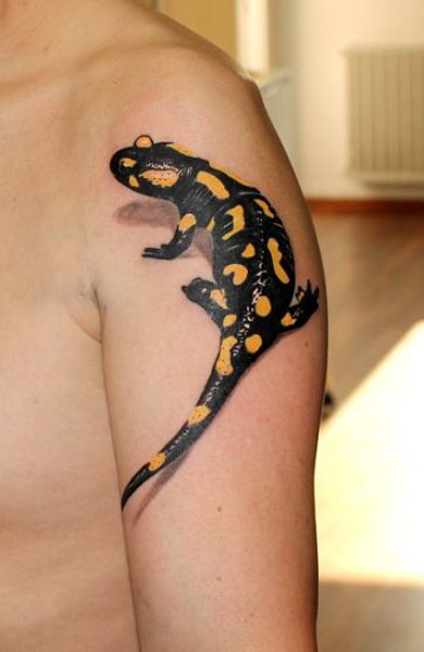 Татуировка саламандра