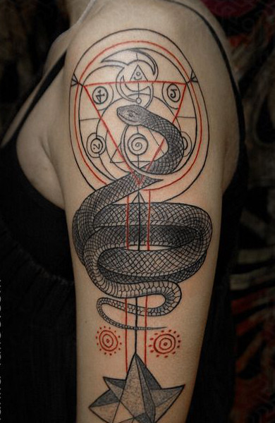 эскиз татуировка змея